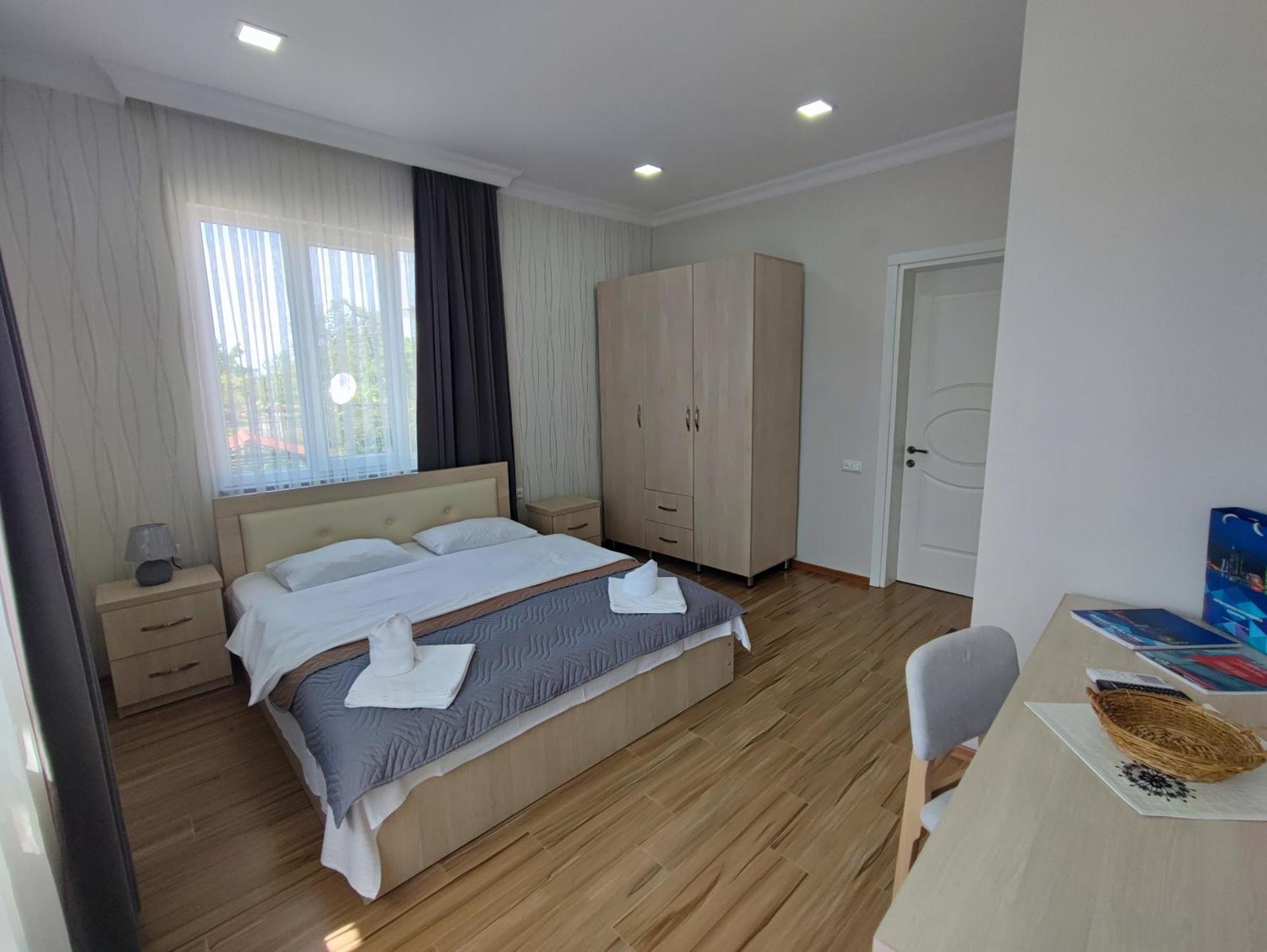 Hotel Botanica Chakvi Buitenkant foto
